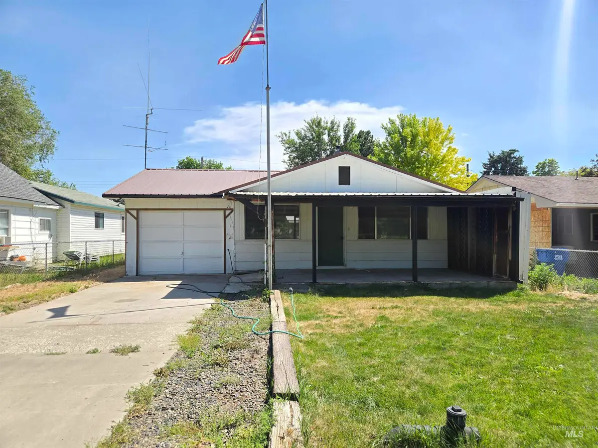 321 W Avenue E, Jerome, ID 83338 - #1