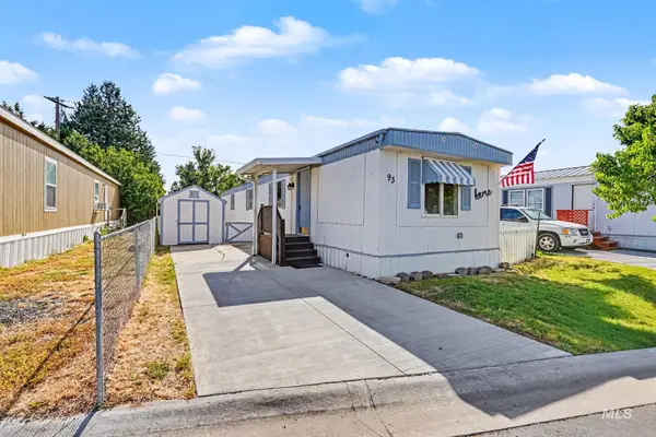 424 W Cherry Ln #93, Meridian, ID 83642