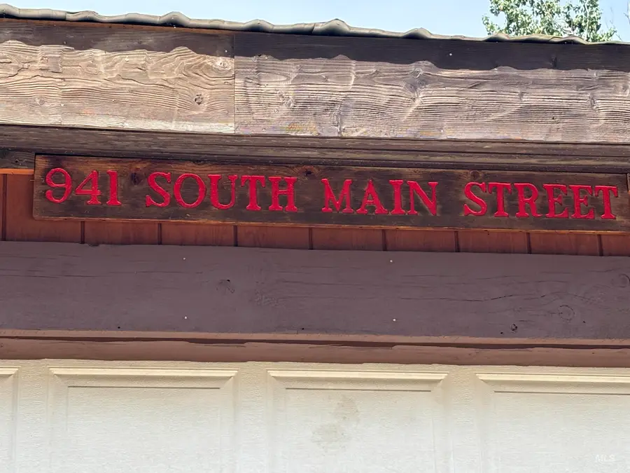 941 S Main Street, Cascade, ID 83611 - #3