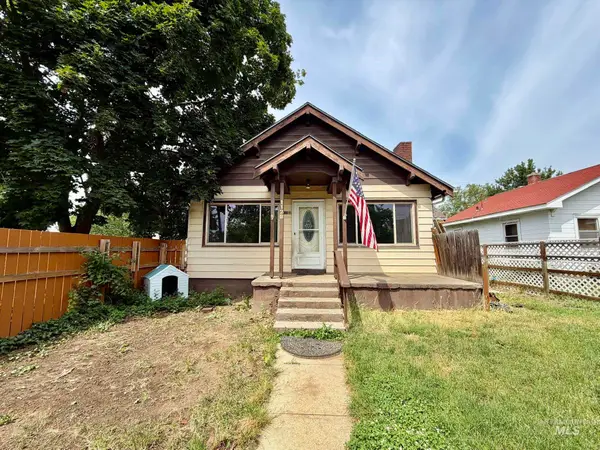 1122 11th St., Lewiston, ID 83501
