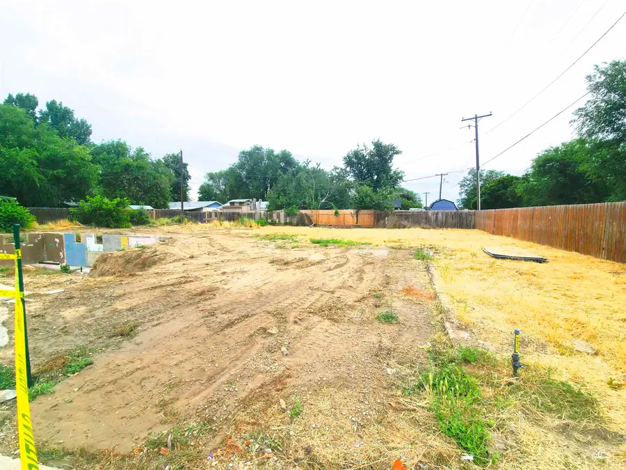 1510 N Plateau Ave, Caldwell, ID 83605 - #3