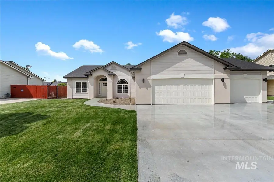 2800 Ohio Ave, Nampa, ID 83686 - #2