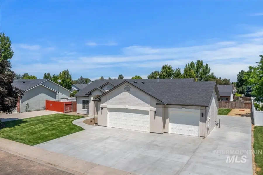 2800 Ohio Ave, Nampa, ID 83686 - #3