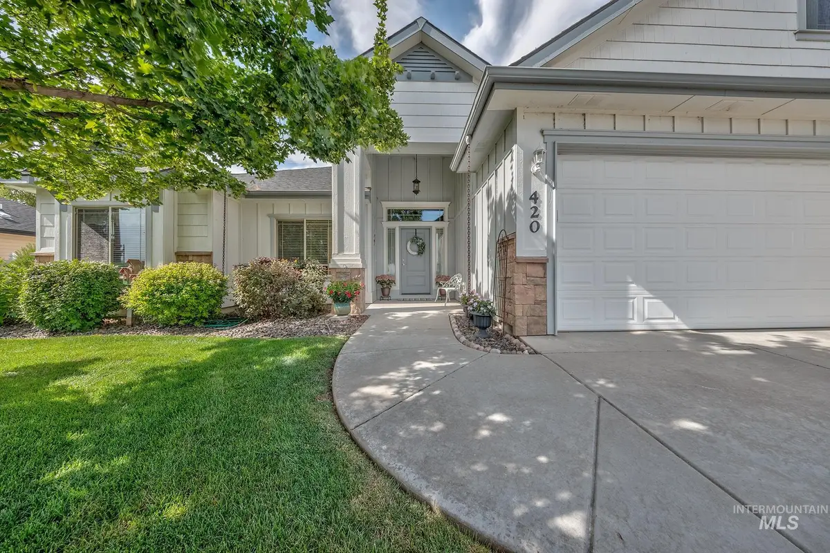 420 W Indianhead, Weiser, ID 83672 - #1