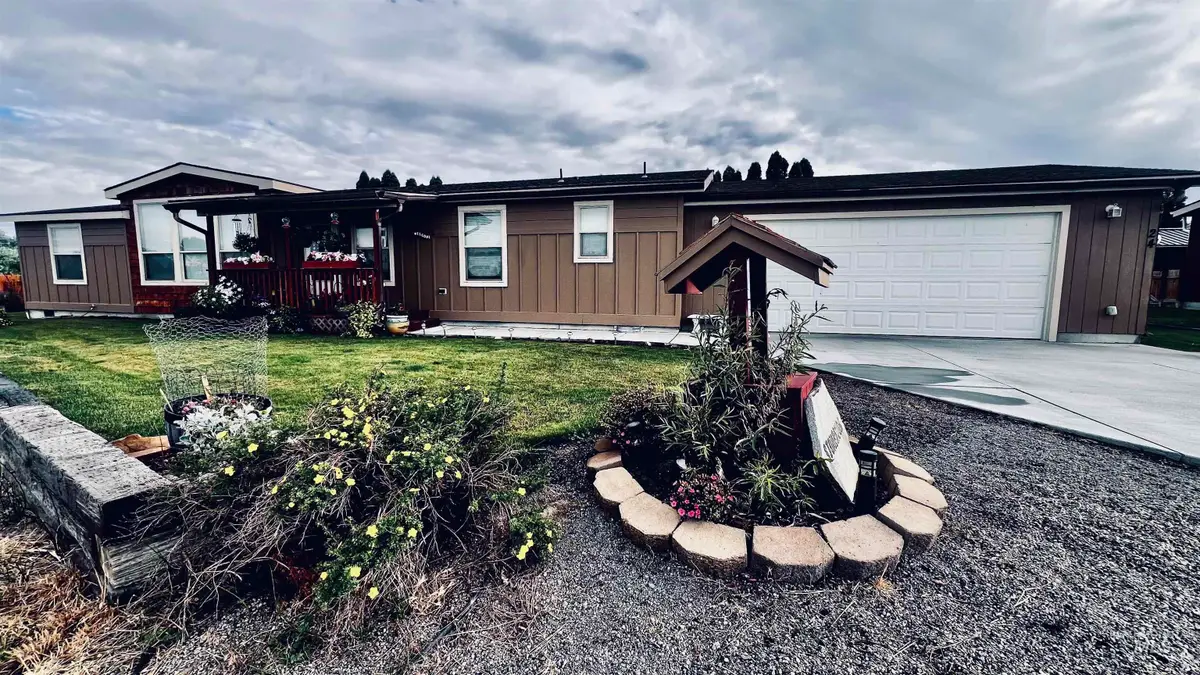 910 Moonglo Rd #24, Buhl, ID 83316 - #1