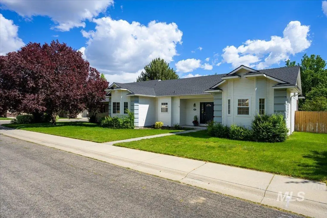 2687 E Alpomado St, Eagle, ID 83616 - #1