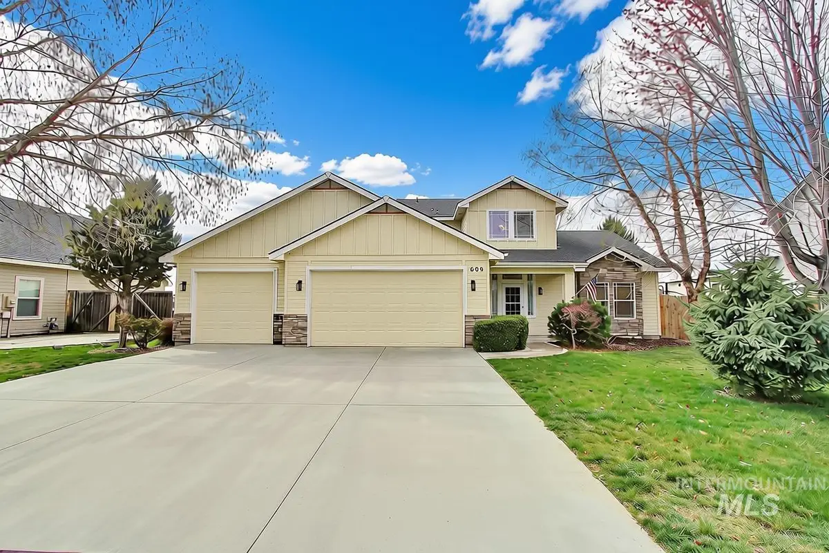 689 Triumph Dr, Middleton, ID 83644 - #1