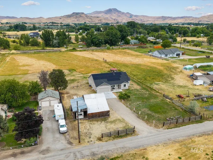1900 Thomas Ln, Emmett, ID 83617 - #3