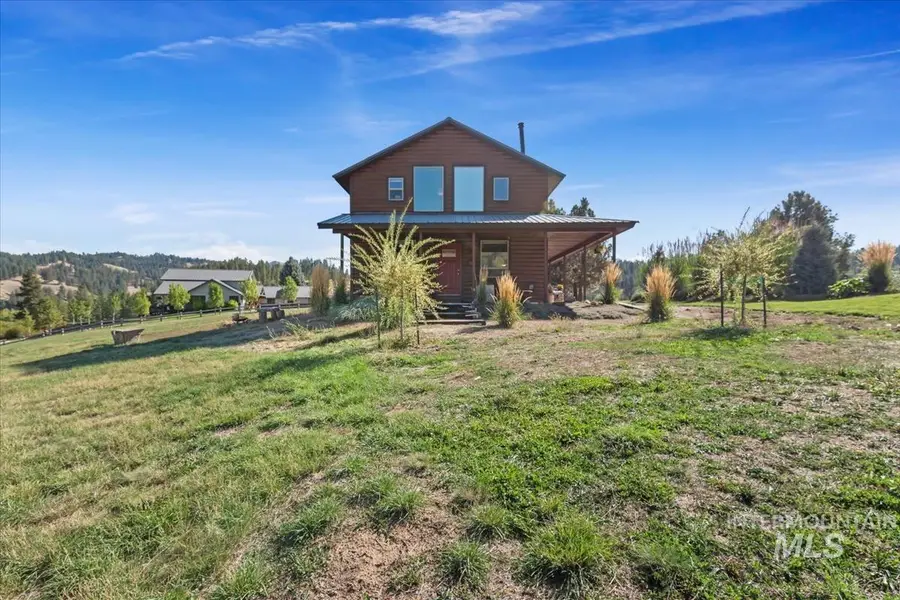 34 Crosstimber Loop, Garden Valley, ID 83622 - #2