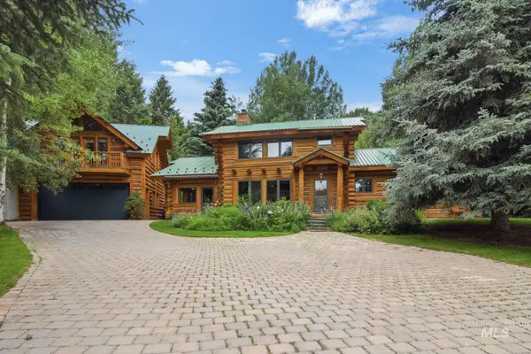 246 Timberline Road, Hailey, ID 83333