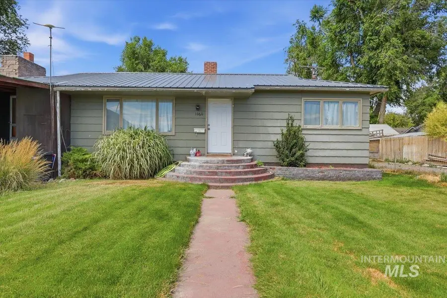 1060 F St W, Vale, OR 97918 - #3