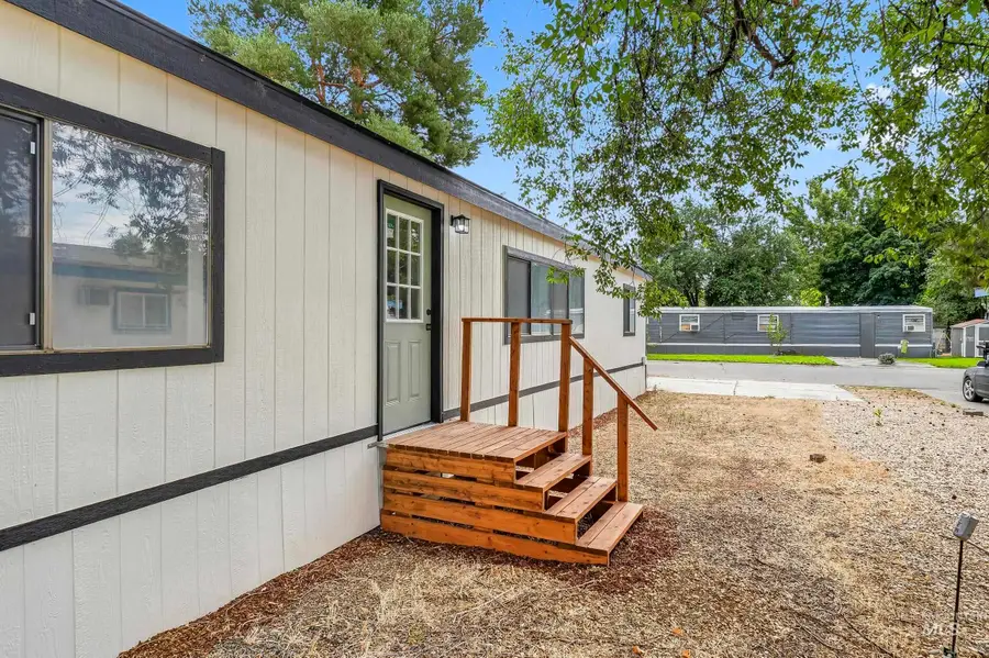 543 Silver City Dr, Boise, ID 83713 - #2