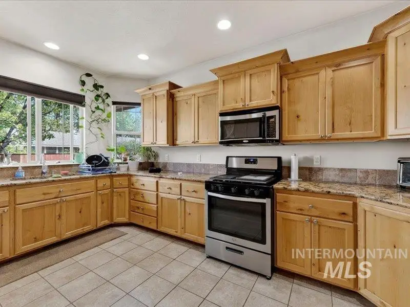 7342 W Gillis Rd, Boise, ID 83714 - #3