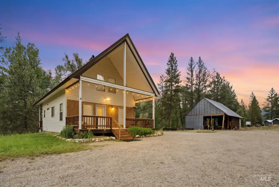3980 N Pine Featherville Rd, Mountain Home, ID 83647 - #3