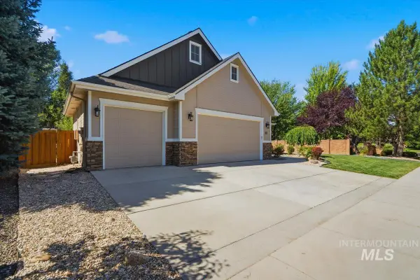 811 E Silver Torch, Meridian, ID 83646