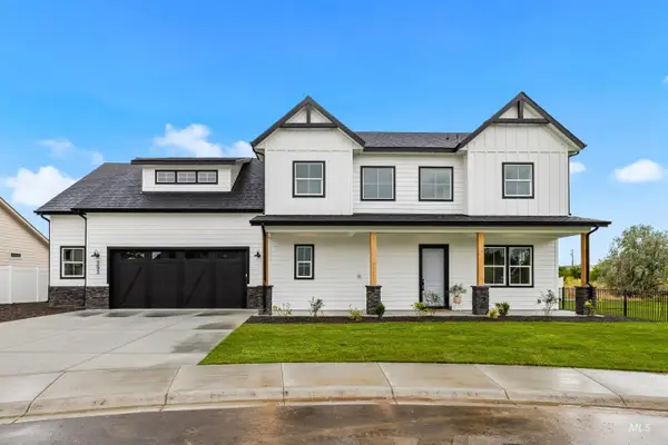 393 Hidden Mill Ct, Middleton, ID 83644