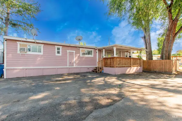 11191 W Lodge Pole Drive #Trailer 98, Nampa, ID 83651