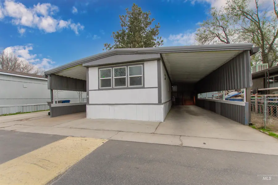 1410 W Flamingo Ave #Trailer 10, Nampa, ID 83651 - #2