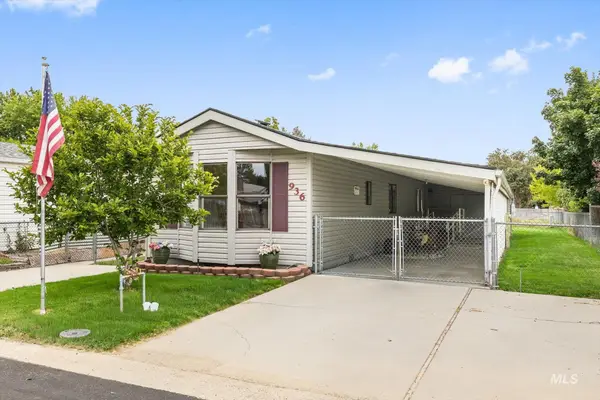 936 N Dove Ln, Boise, ID 83704