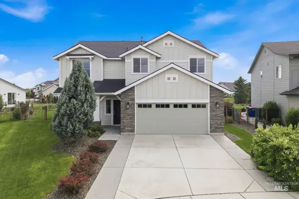 949 N Synergy Ln, Eagle, ID 83616