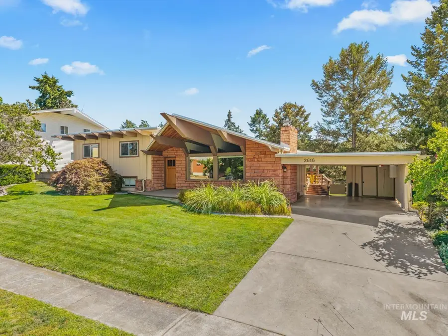 2616 Sunset Drive, Lewiston, ID 83501 - #2