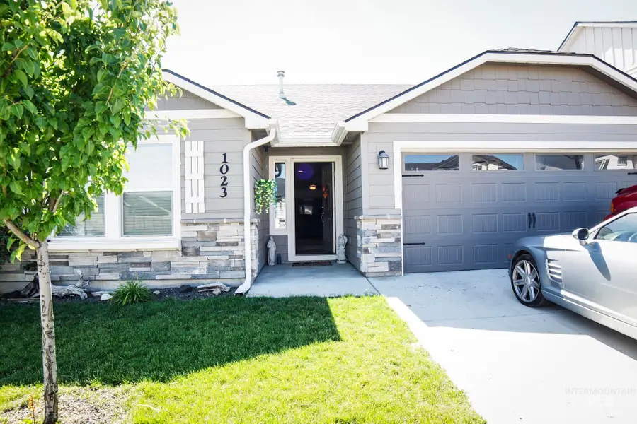 1023 Ryde Ave, Kuna, ID 83634 - #2