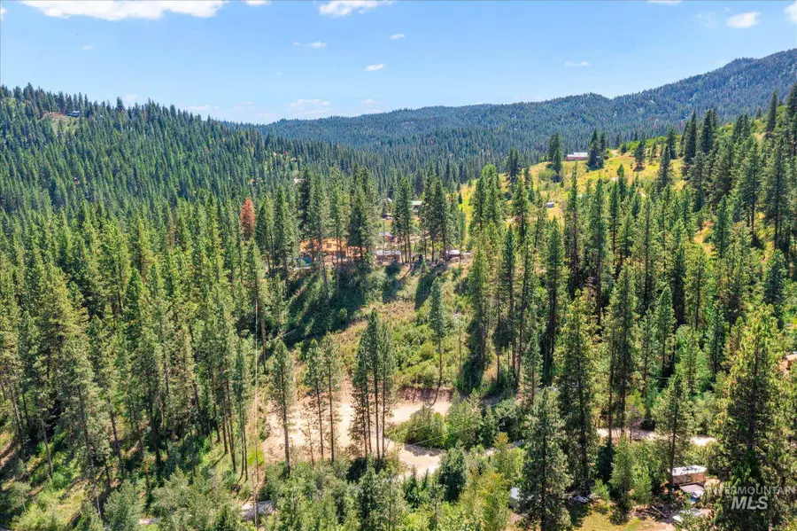 21 Beaver Creek Rd, Idaho City, ID 83716 - #3