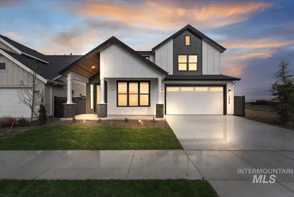 7586 W Centerline St #Fremont, Eagle, ID 83616