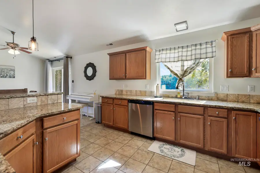 3388 N 3065 E, Twin Falls, ID 83301 - #3
