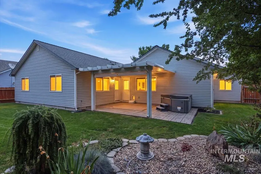 2075 N Springland Pl, Boise, ID 83713 - #2