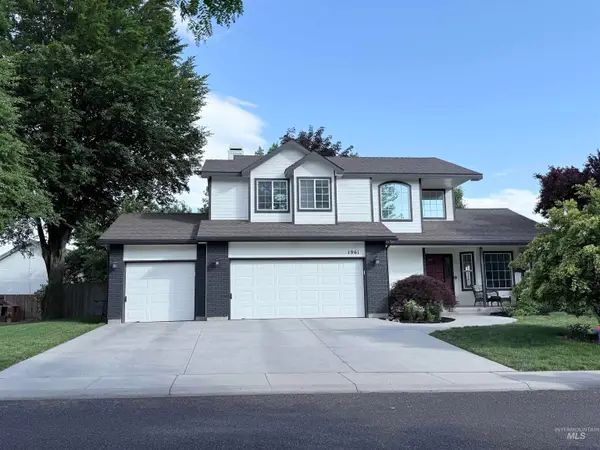 1961 E Shalimar Drive, Eagle, ID 83616