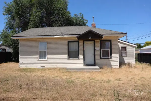 105 Madison Street, Twin Falls, ID 83301