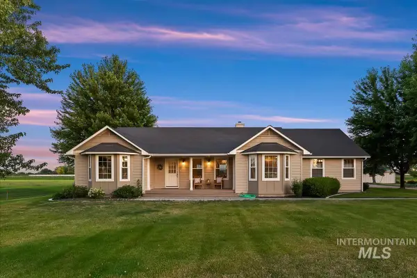 8133 Joplin Rd, Nampa, ID 83687