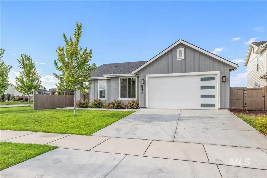 6253 S Hill Farm Way, Meridian, ID 83642 - #2