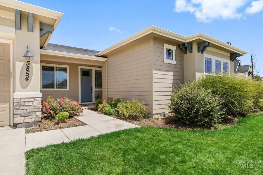 5854 W Avilla Dr, Meridian, ID 83646 - #2