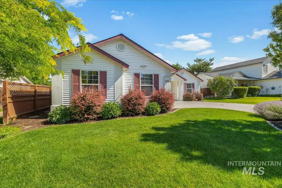 9194 W Ottawa Dr, Boise, ID 83709 - #2