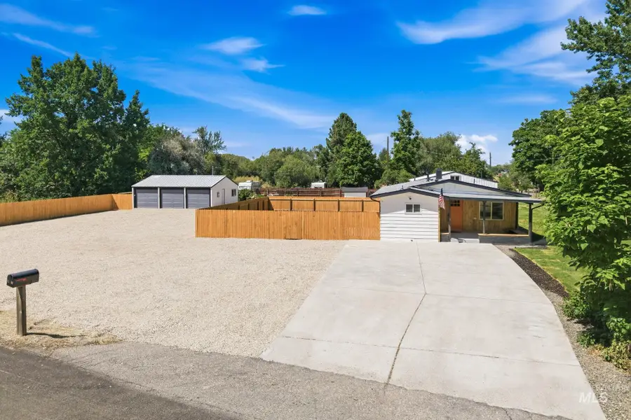 2152 S Artesian Rd, Eagle, ID 83616 - #3
