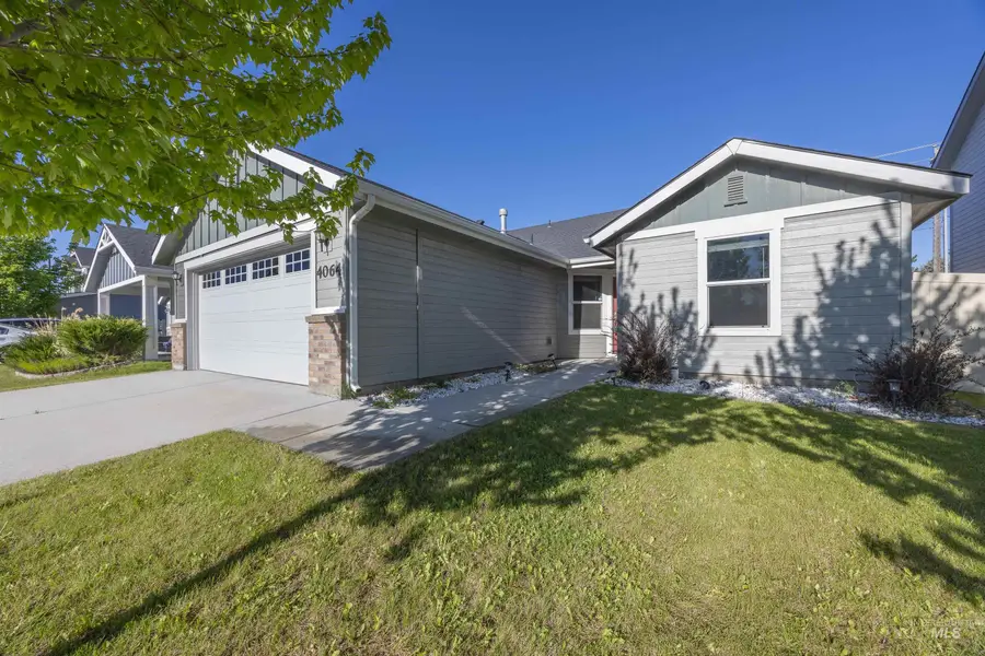 4064 N Alester Ave, Meridian, ID 83646 - #2