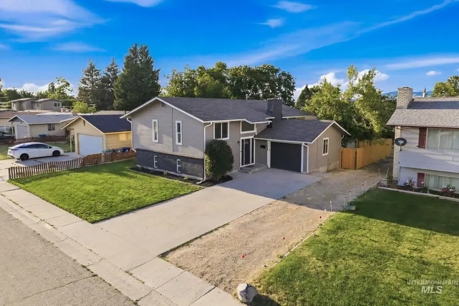 1990 W Panama St, Boise, ID 83705 - #3