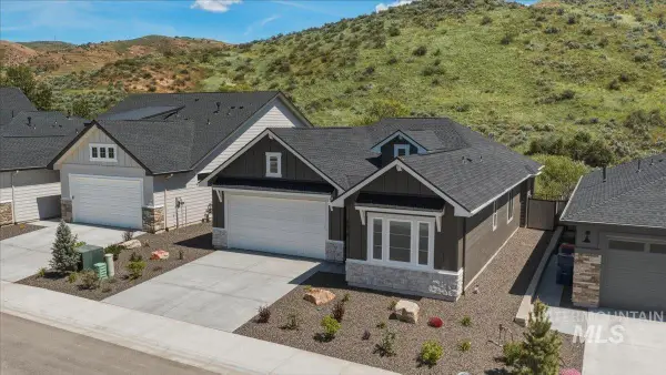 6519 E Richter Dr, Eagle, ID 83629