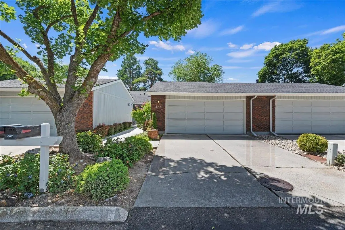 275 W Arrowrock Ln, Boise, ID 83706 - #1