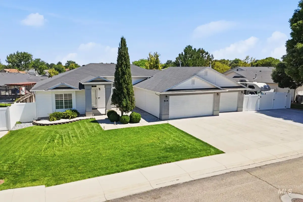 514 W Palmer Dr, Nampa, ID 83686 - #1