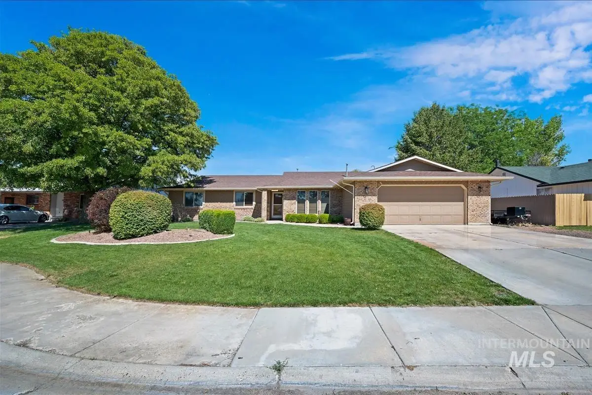 82 S. Heather, Nampa, ID 83651 - #1
