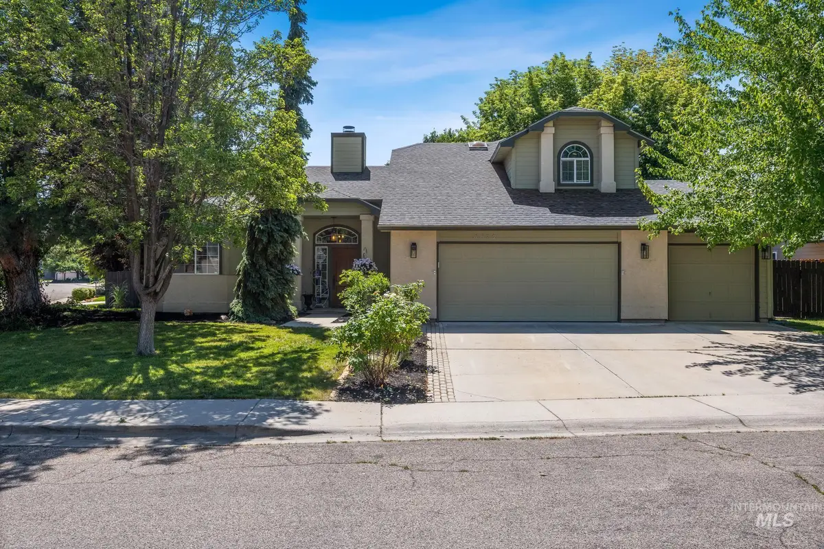 4672 N Marcliffe Way, Boise, ID 83704 - #1
