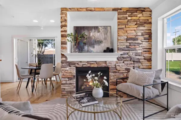 9147 W Brogan Dr, Boise, ID 83709
