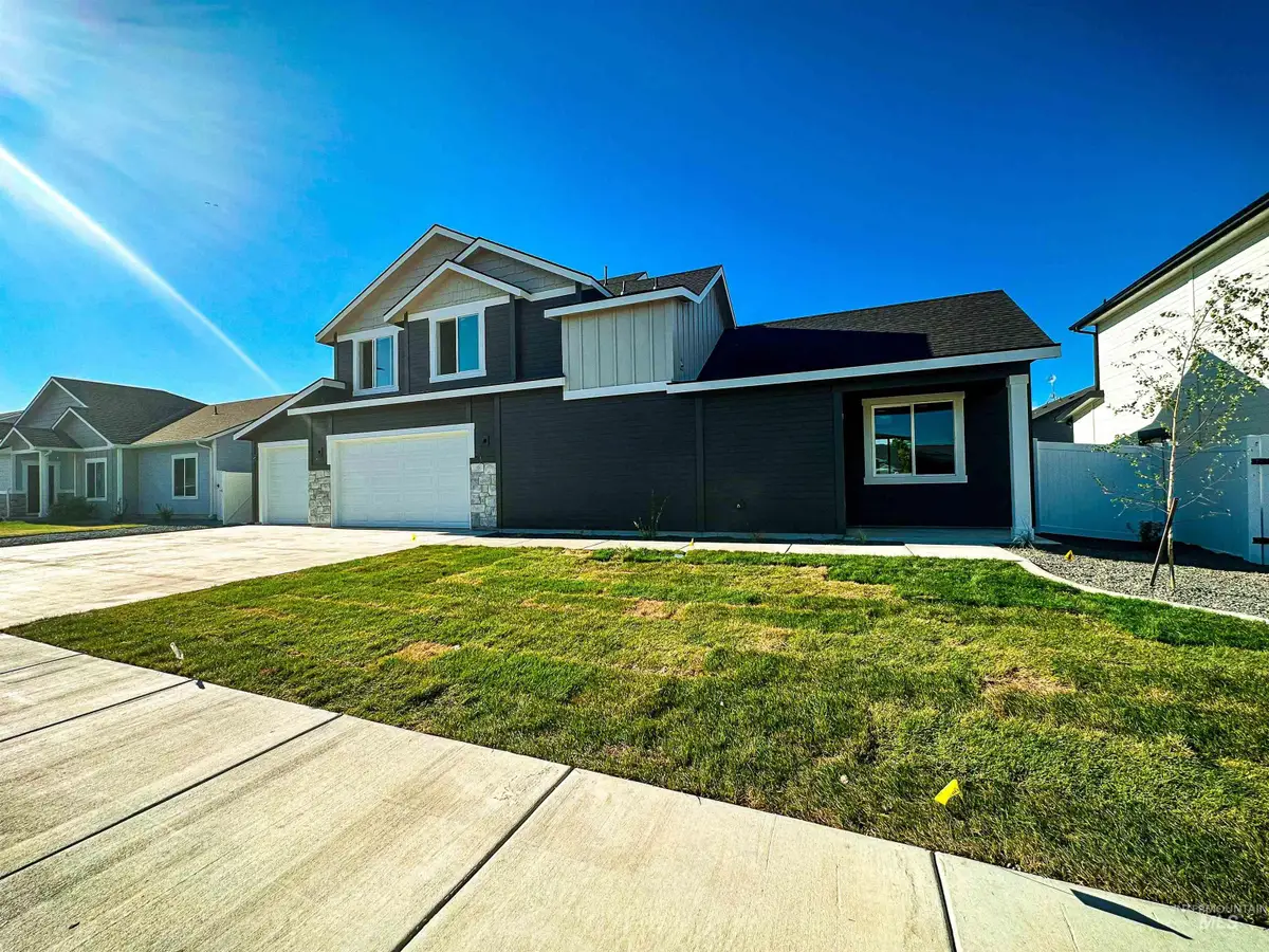 2205 Oxon St, Caldwell, ID 83605 - #1