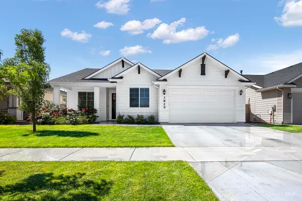 3829 E Huntly St, Meridian, ID 83642