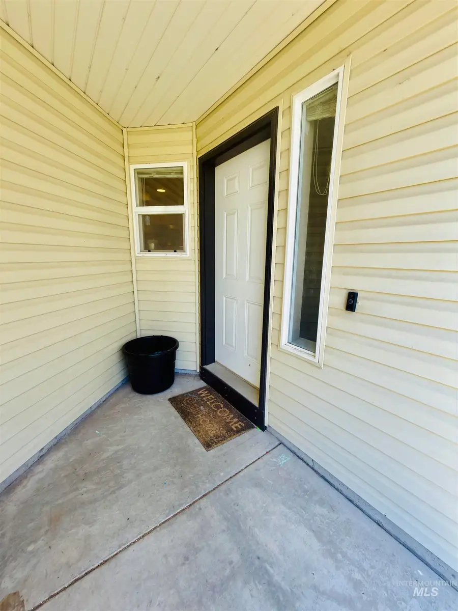 1714 Cinder Loop, Mountain Home, ID 83647 - #2