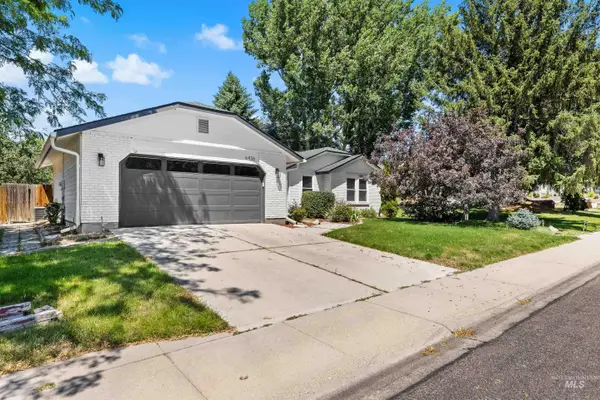 6436 W Tobi Dr, Boise, ID 83714