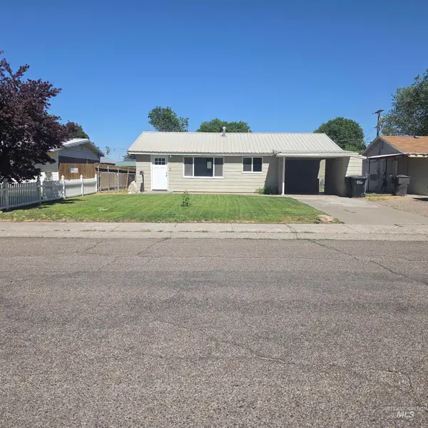 2431 Miller Avenue, Burley, ID 83318